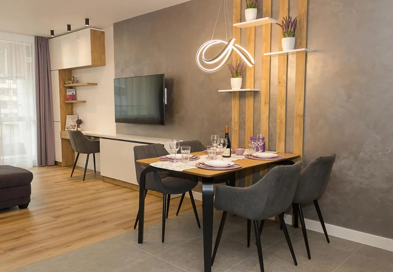 Modern Seaside Retreat 1Bd Apartments By Flat Mаnager Varna 0*,