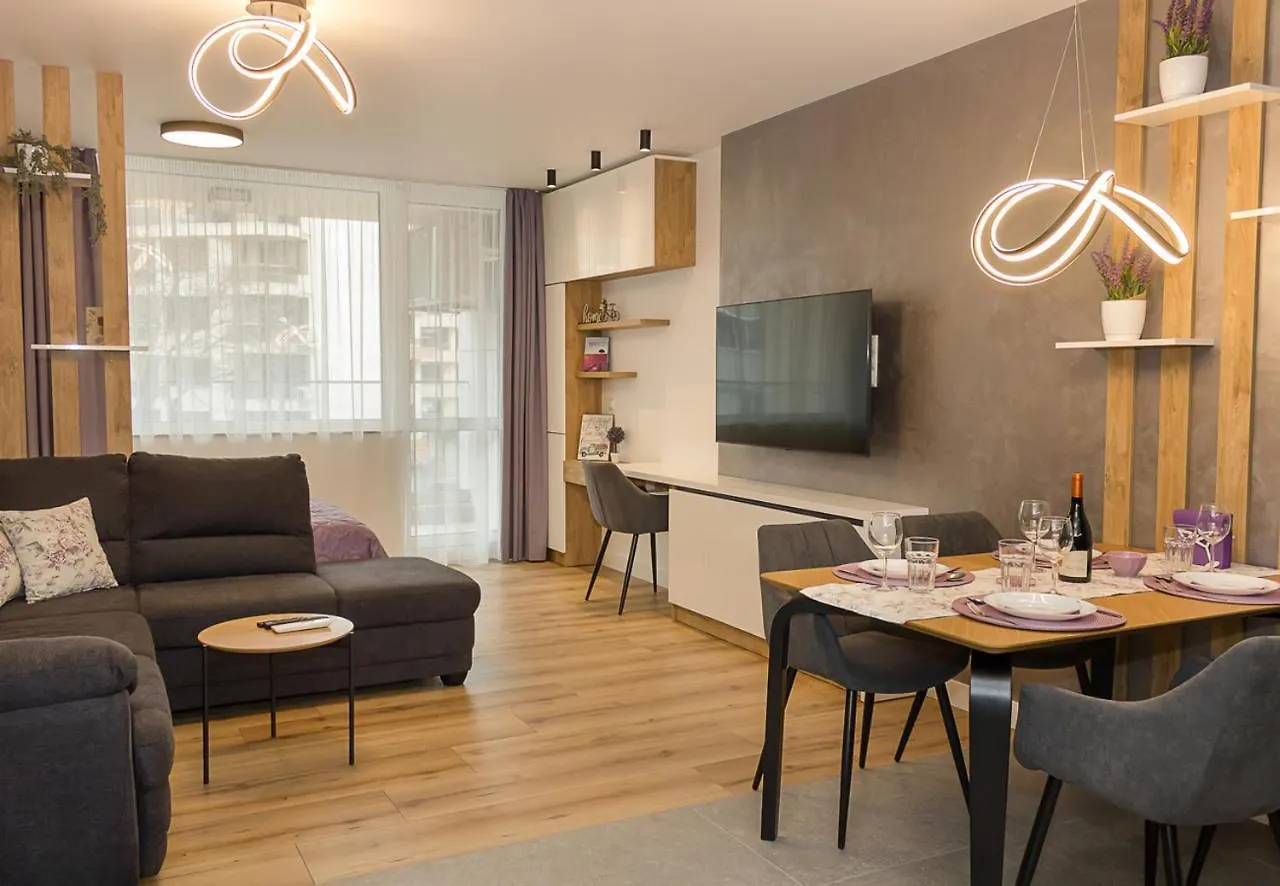 Modern Seaside Retreat 1Bd Apartments By Flat Mаnager Varna 0*,